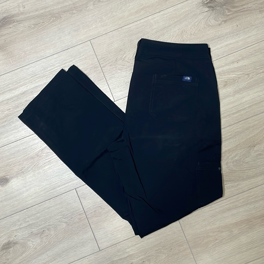 The North Face Light Weight Women’s Black Pants